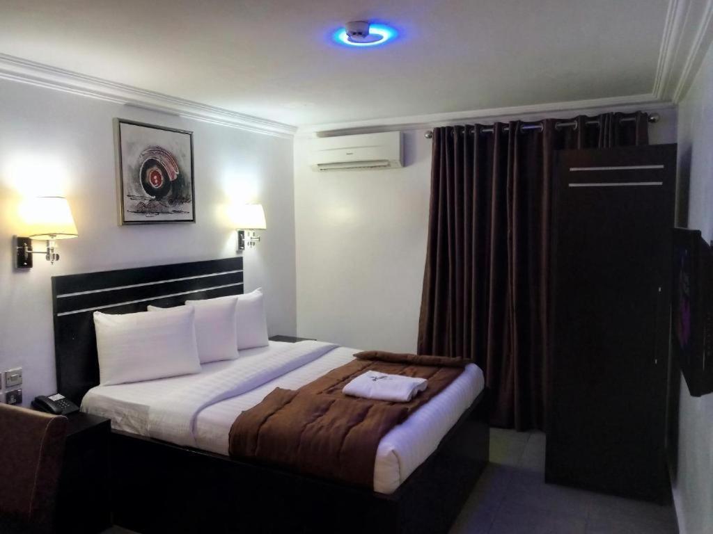 Presken Hotel K-One Place Lagos Exterior foto