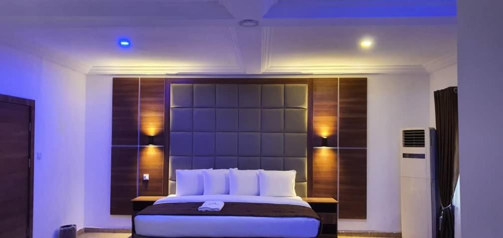 Presken Hotel K-One Place Lagos Exterior foto